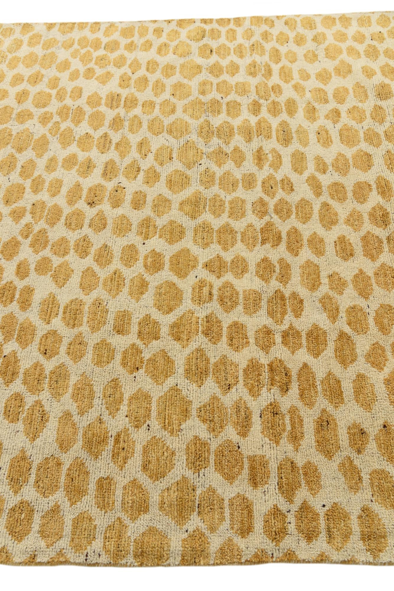 6' 1 x 9' 3 Hand Knotted Darya Wool Rug