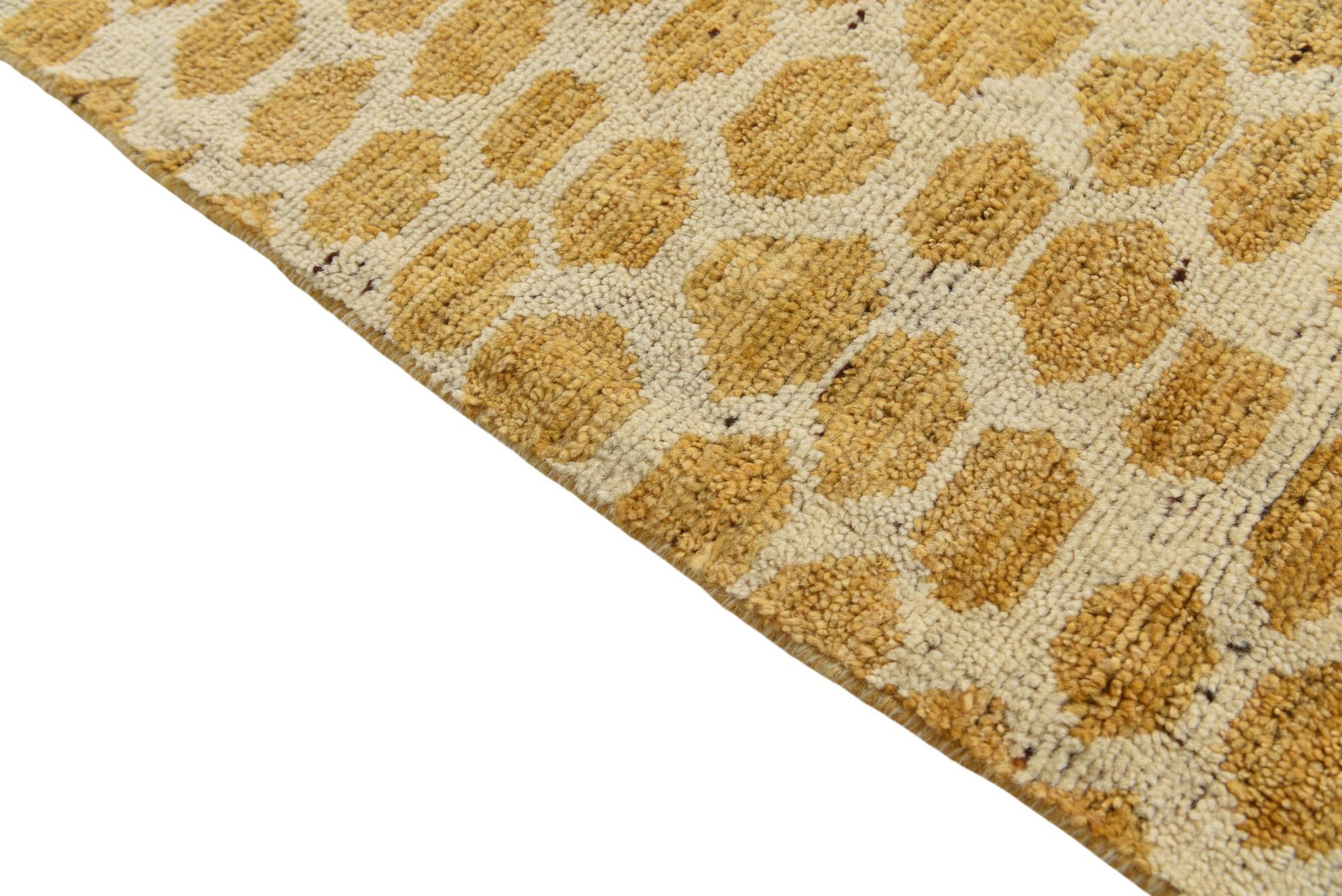 6' 1 x 9' 3 Hand Knotted Darya Wool Rug