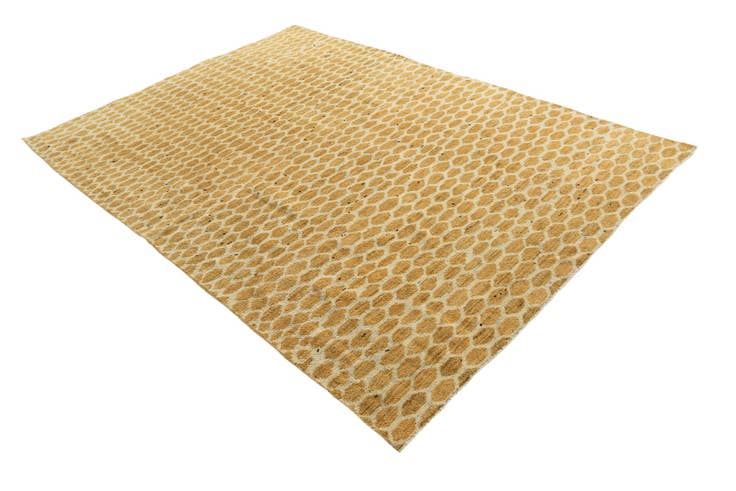 Detail image of 6' 1 x 8' 7 Hand Knotted Darya Wool Rug