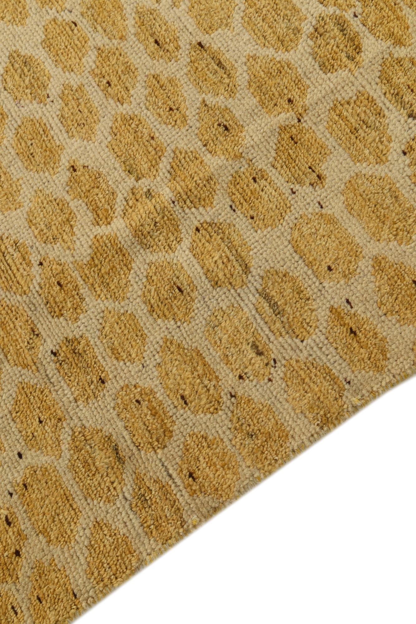 5' 6 x 9' 4 Hand Knotted Darya Wool Rug