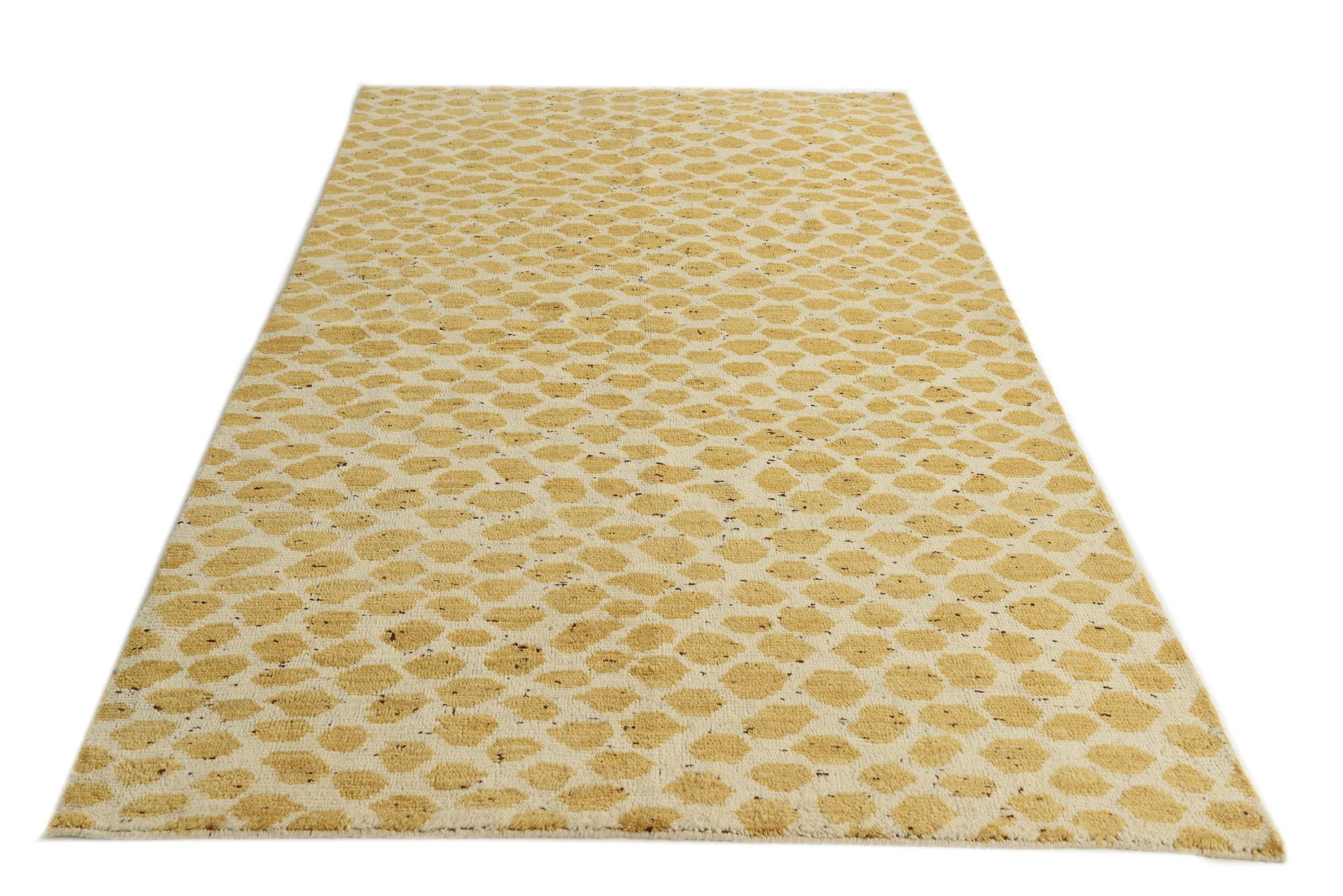 5' 1 x 8' 1 Hand Knotted Darya Wool Rug