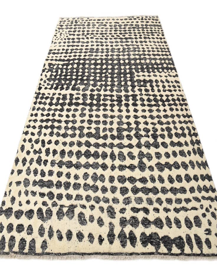 Detail image of 7' 10 x 10' 2  Hand Knotted Darya Wool Rug