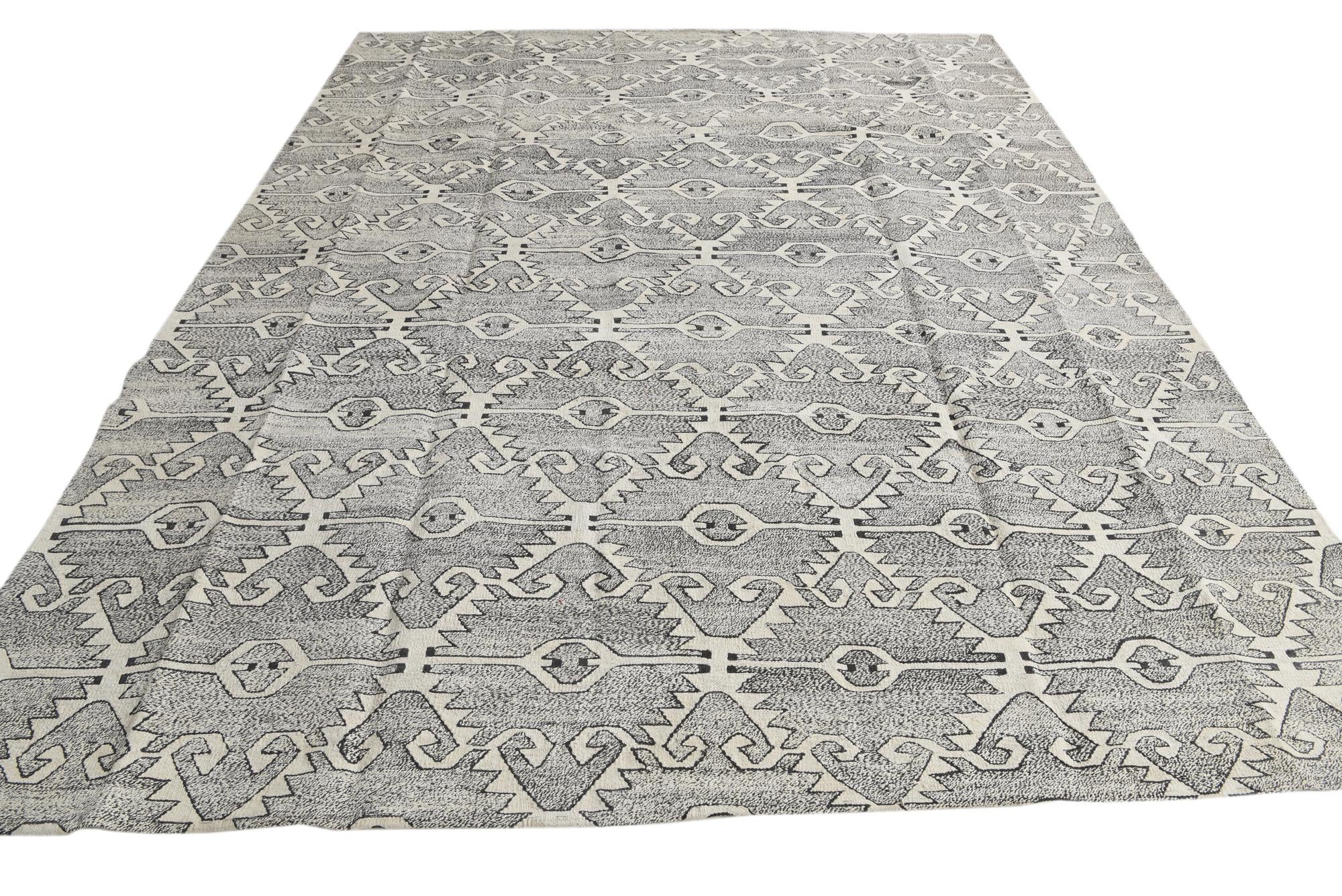 8' 4 x 10' 9 Hand Woven Darya Wool Rug