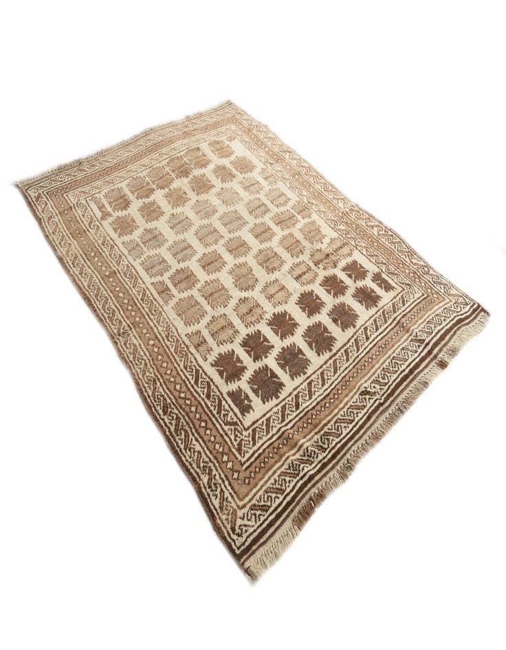 Detail image of 6' 8 x 9'  Hand Knotted Darya Wool Rug