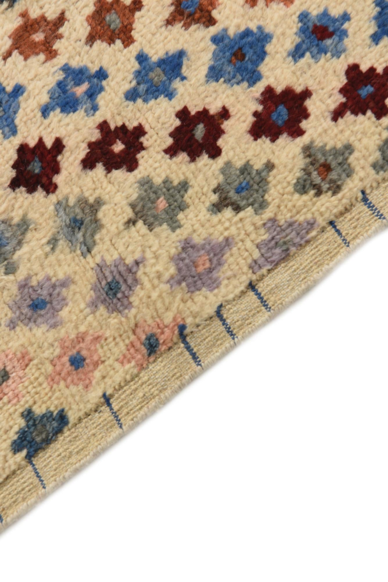 5' 6 x 8' 3 Hand Knotted Darya Wool Rug