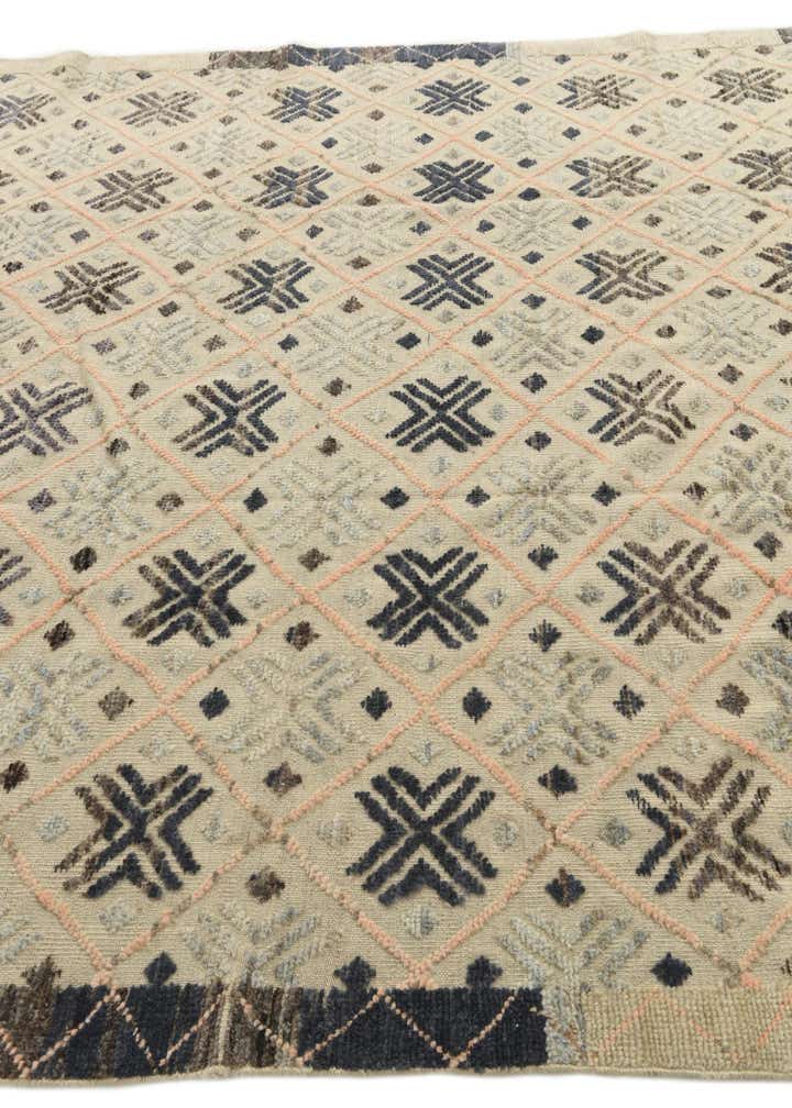 7' 8 x 10' 2 Hand Knotted Darya Wool Rug