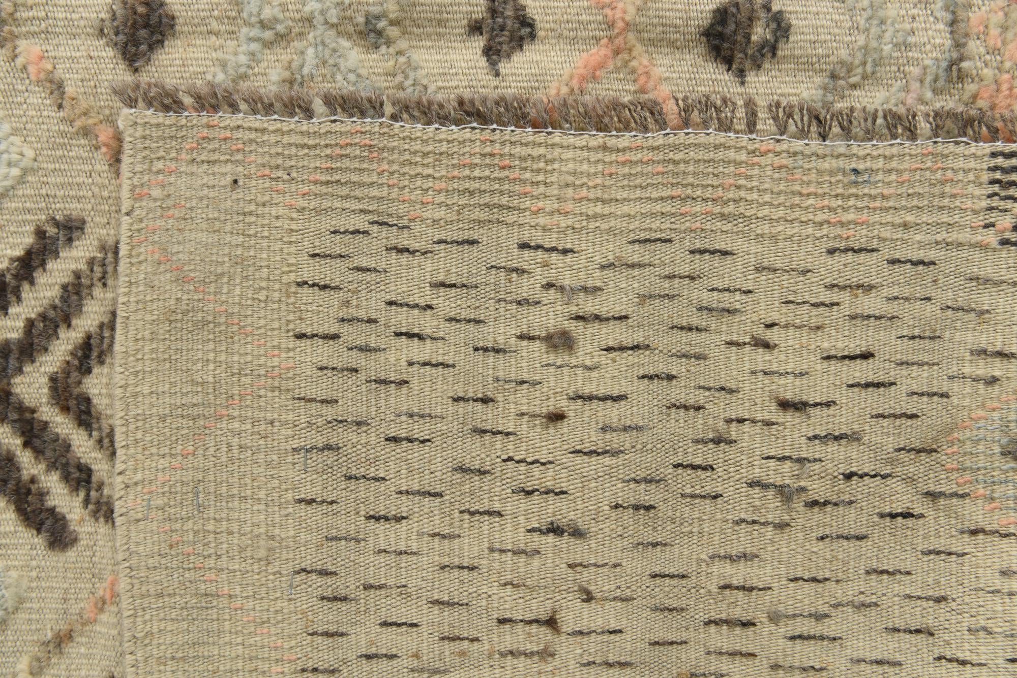 7' 8 x 10' 2 Hand Knotted Darya Wool Rug