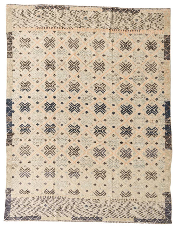 Detail image of 7' 8 x 10' 2 Hand Knotted Darya Wool Rug