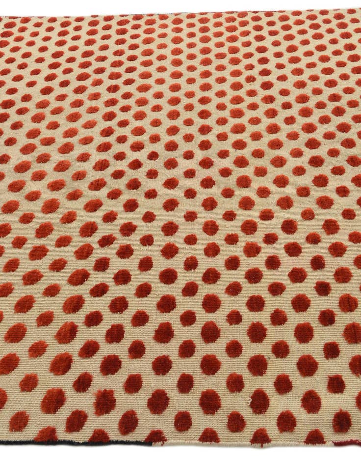 Detail image of 6' 6 x 9' 9  Hand Knotted Darya Wool Rug