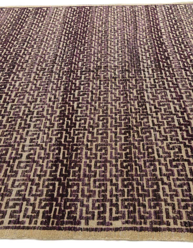 Detail image of 8' x 10'  Hand Knotted Darya Wool Rug