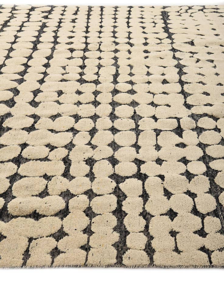 Detail image of 9' 10 x 14' 6 Hand Knotted Darya Wool Rug