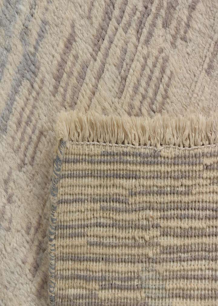 5' 7 x 8' 4 Hand Knotted Darya Wool Rug