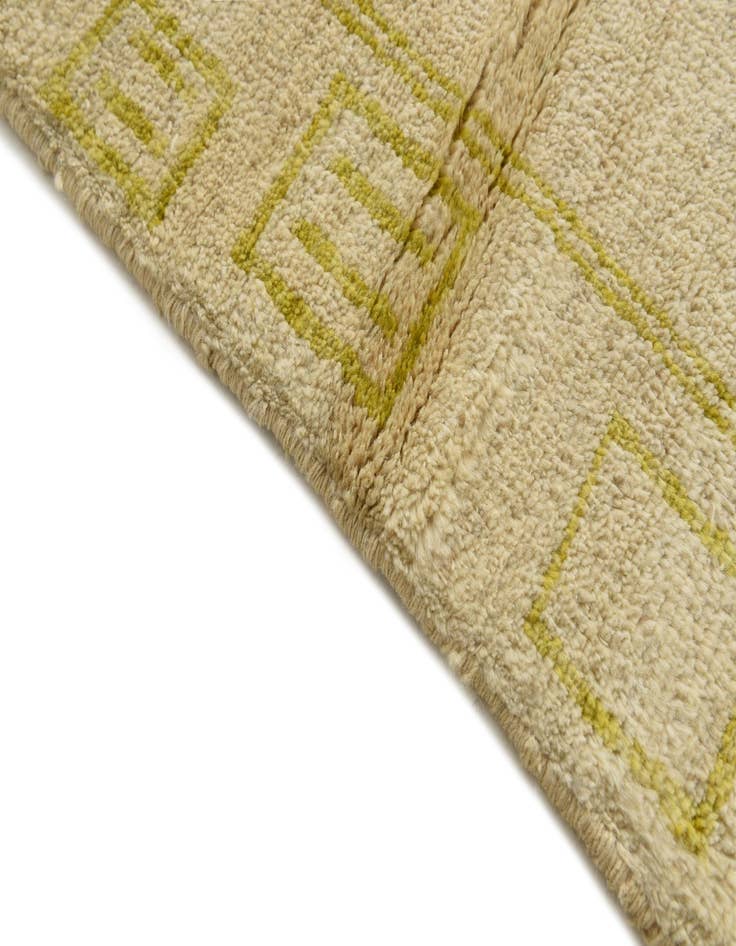 Detail image of 5' 10 x 8'  Hand Knotted Darya Wool Rug