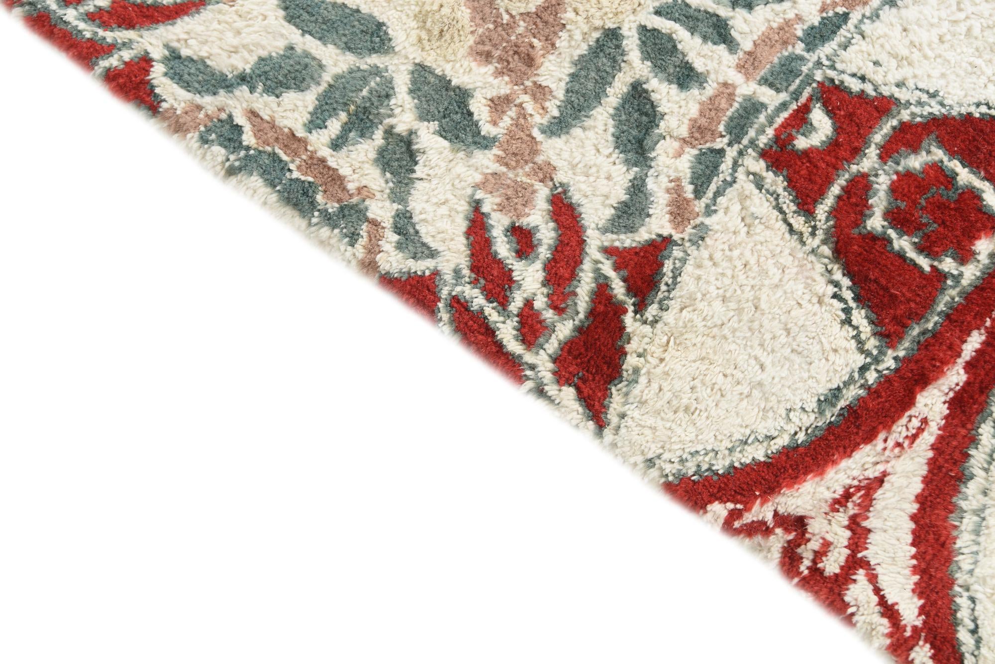 4' 1 x 6' Hand Knotted Darya Wool Rug