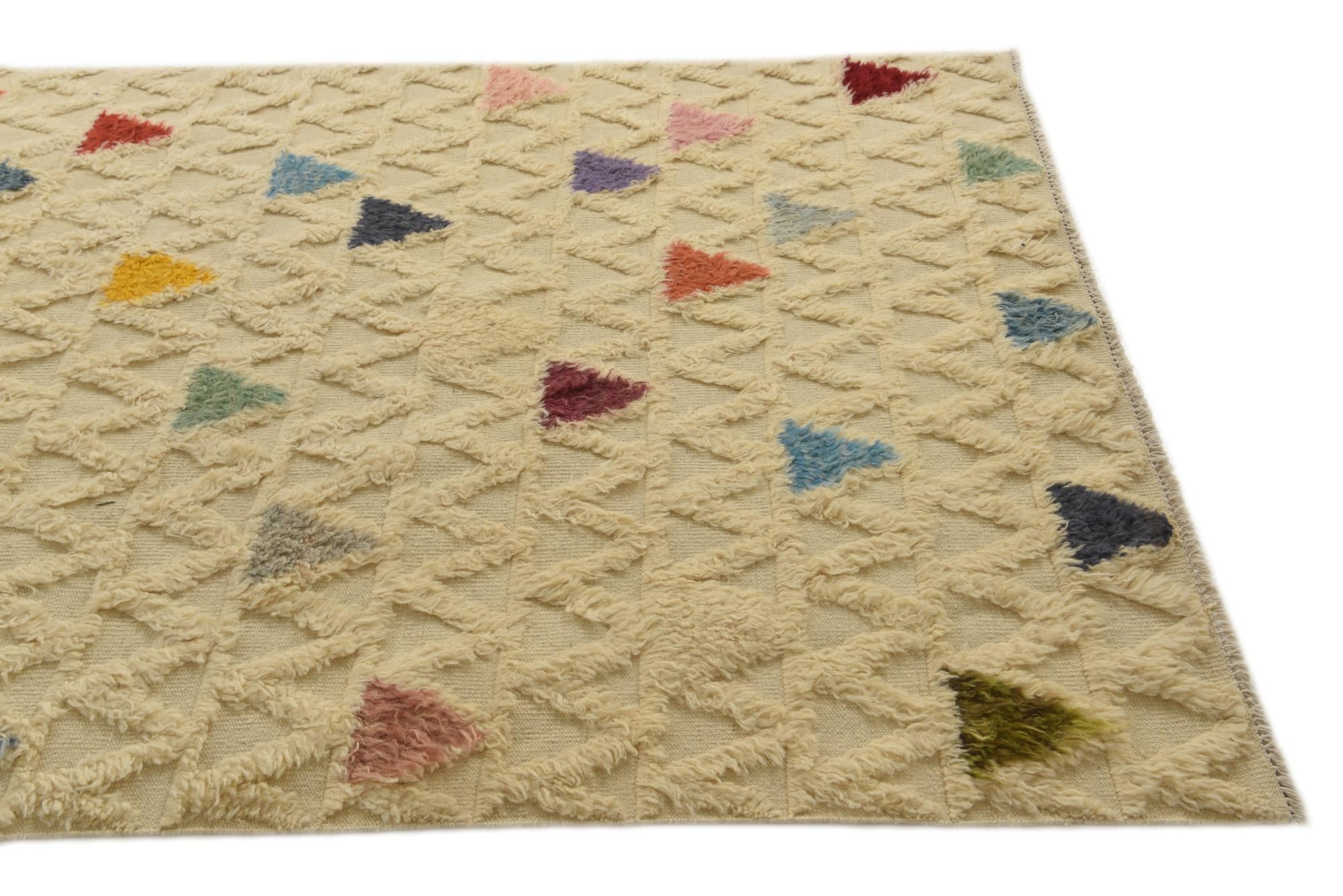 5' 7 x 8' 5 Hand Knotted Darya Wool Rug