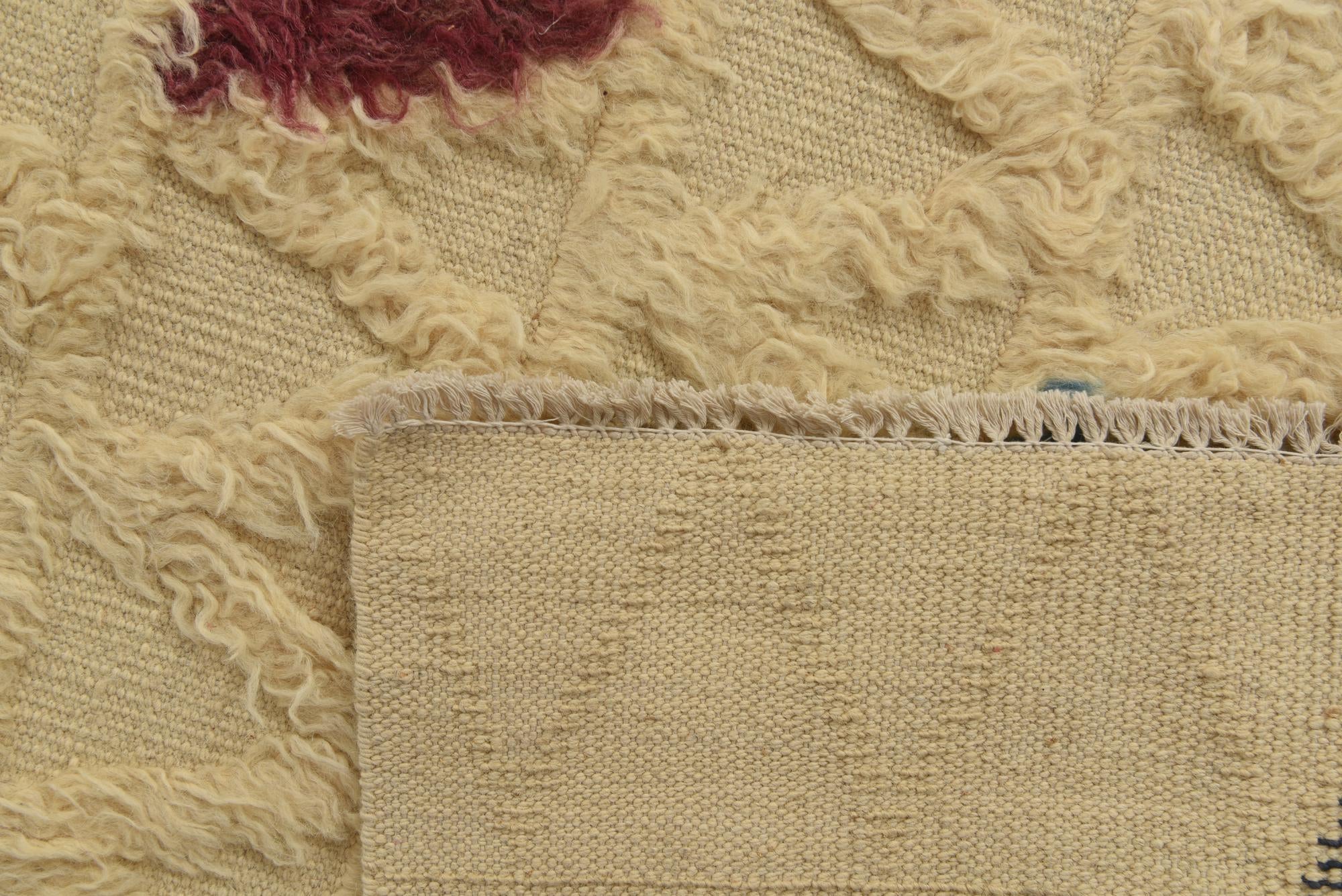 5' 7 x 8' 5 Hand Knotted Darya Wool Rug
