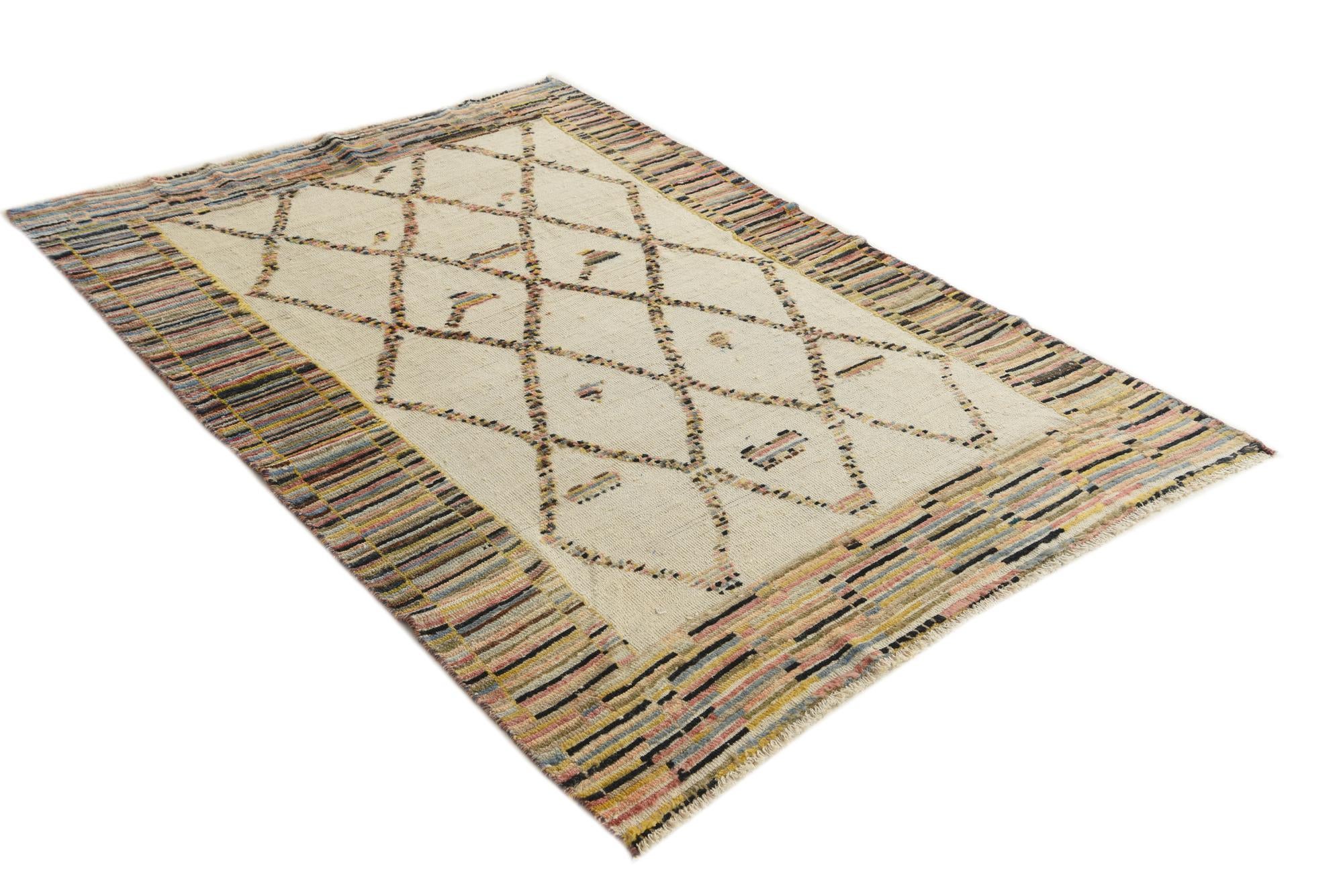 5' 3 x 7' 7 Hand Knotted Darya Wool Rug