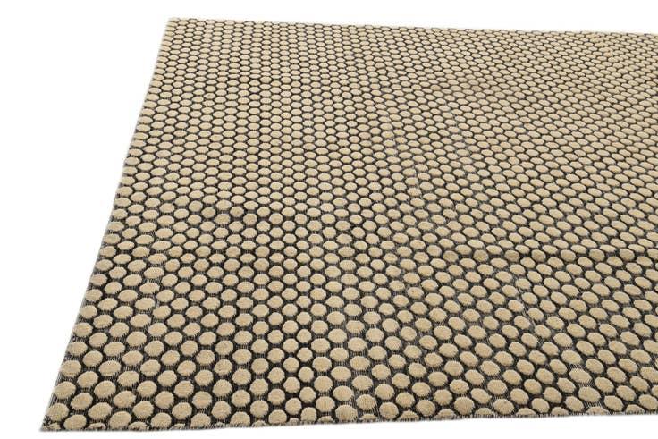 Detail image of 7' 10 x 10' 1 Hand Knotted Darya Wool Rug