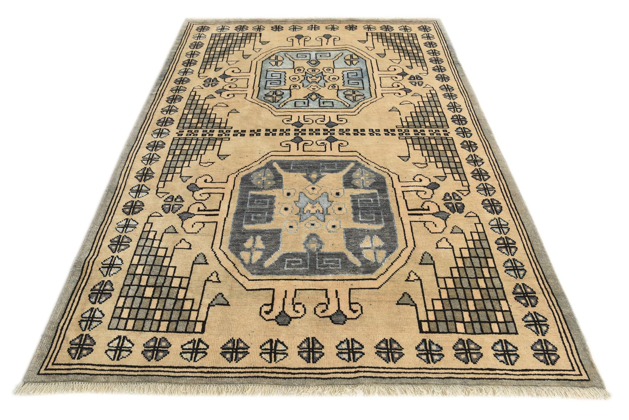 5' 7 x 8' 2 Hand Knotted Darya Rug