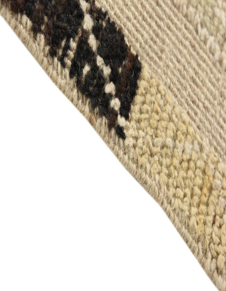 Detail image of 9' x 12' 7 Hand Knotted Darya Wool Rug