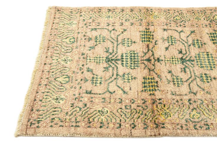 Detail image of 3' 2 x 4' 10 Hand Knotted Darya Rug
