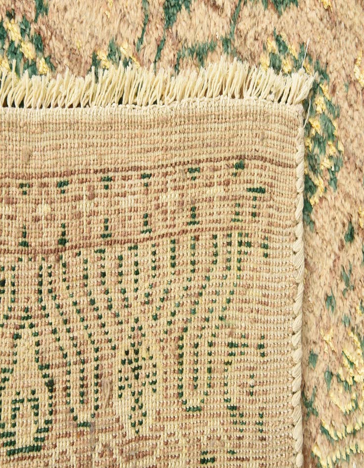 Detail image of 3' 2 x 4' 10  Hand Knotted Darya Rug