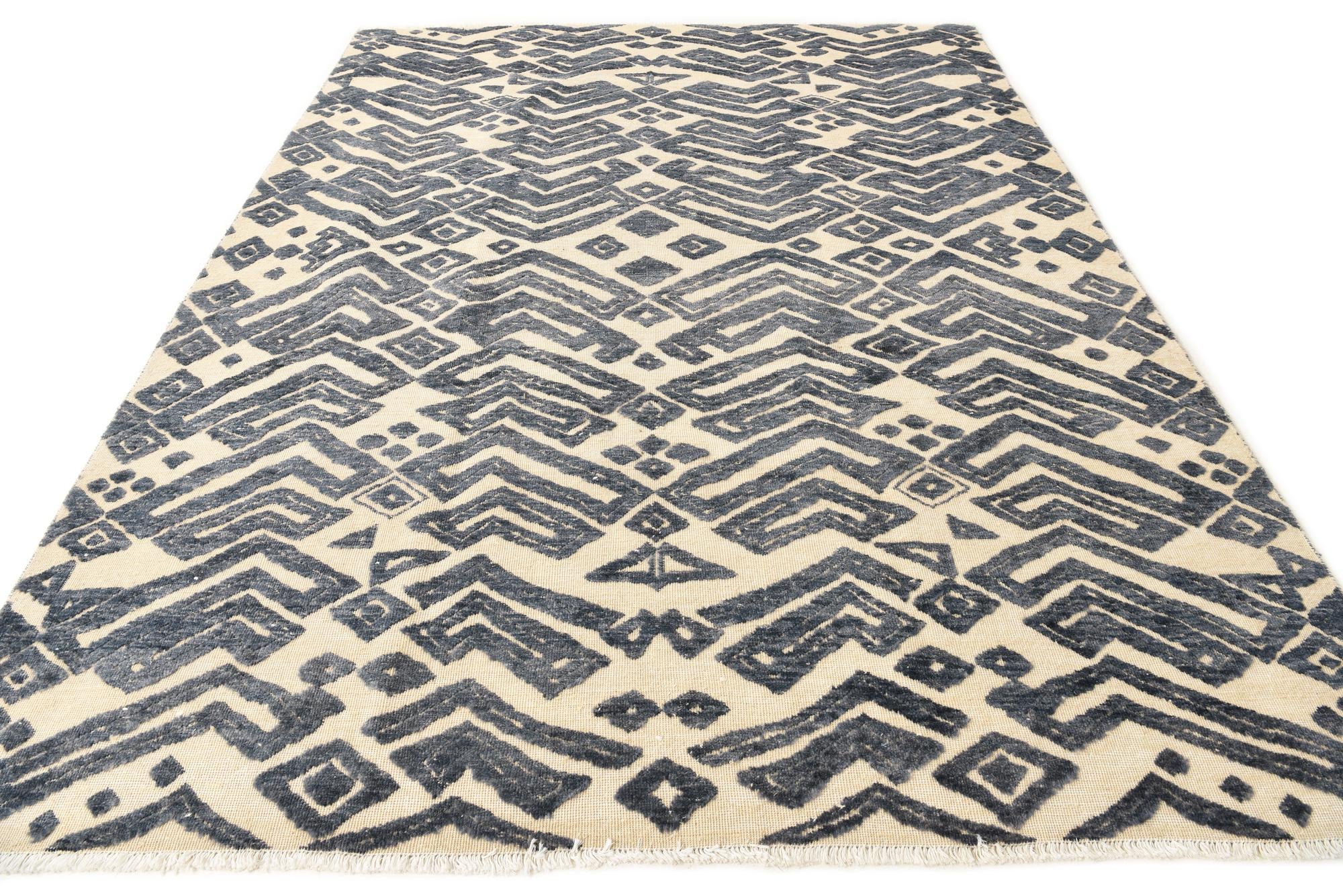7' 9 x 10' 3 Hand Knotted Darya Wool Rug