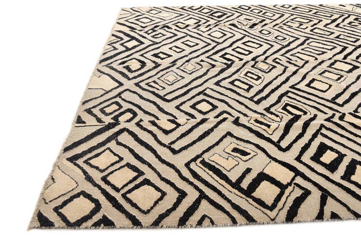 Detail image of 9' 9 x 14' Hand Knotted Darya Wool Rug