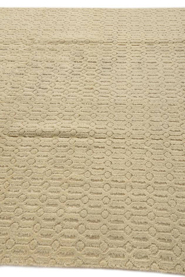 Detail image of 6' 3 x 9' 4 Hand Knotted Darya Wool Rug