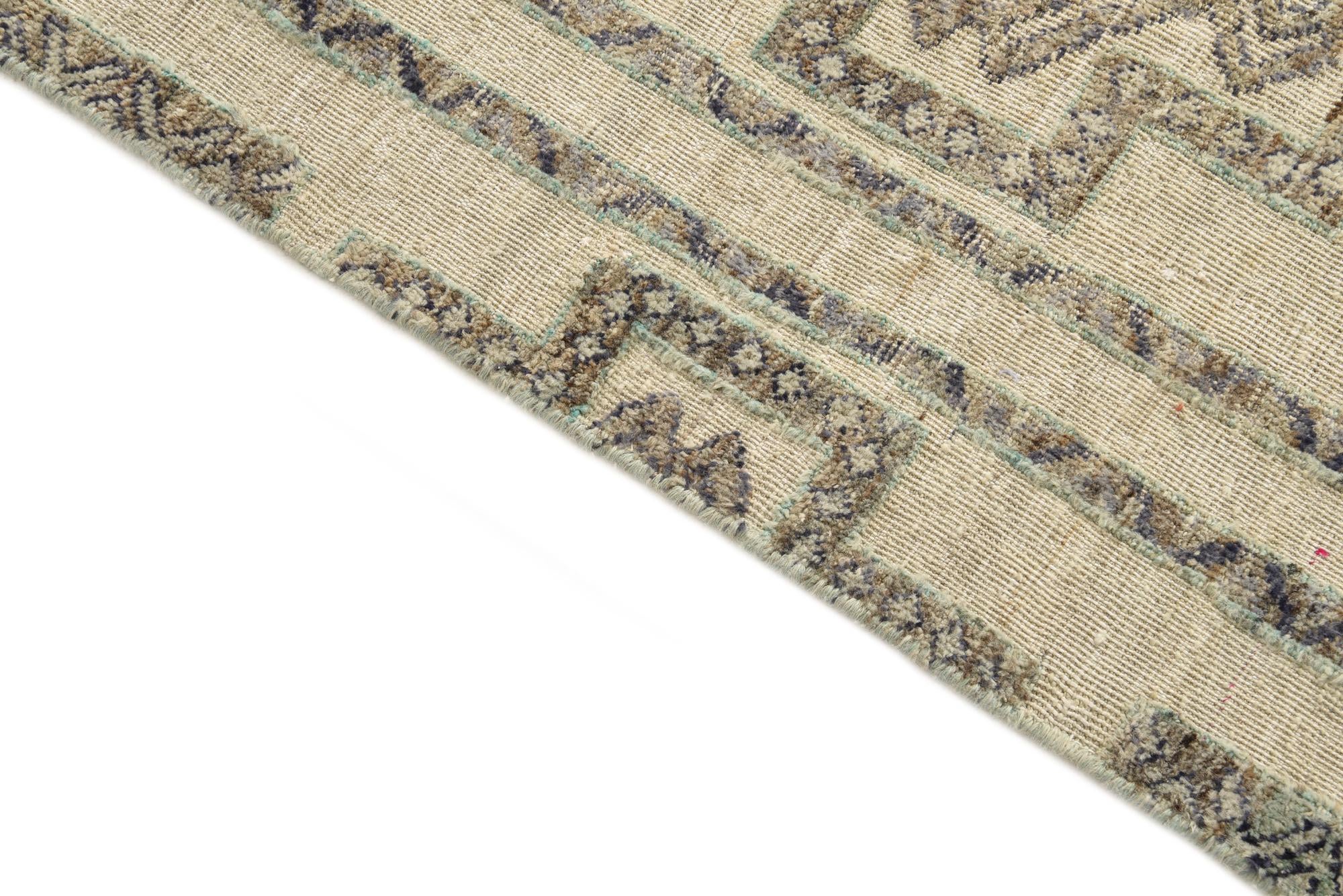 7' 10 x 9' 6 Hand Knotted Darya Wool Rug