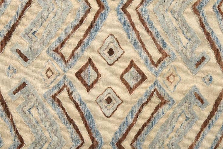 Detail image of 7' 8 x 10' 3 Hand Knotted Darya Wool Rug