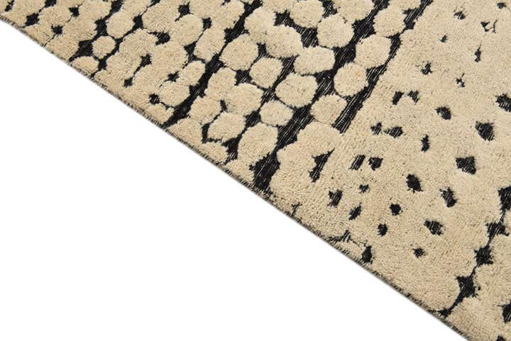 6' 7 x 9' 10 Hand Knotted Darya Wool Rug