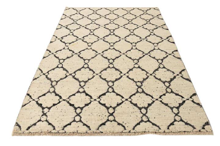 5' 7 x 7' 8 Hand Knotted Darya Wool Rug