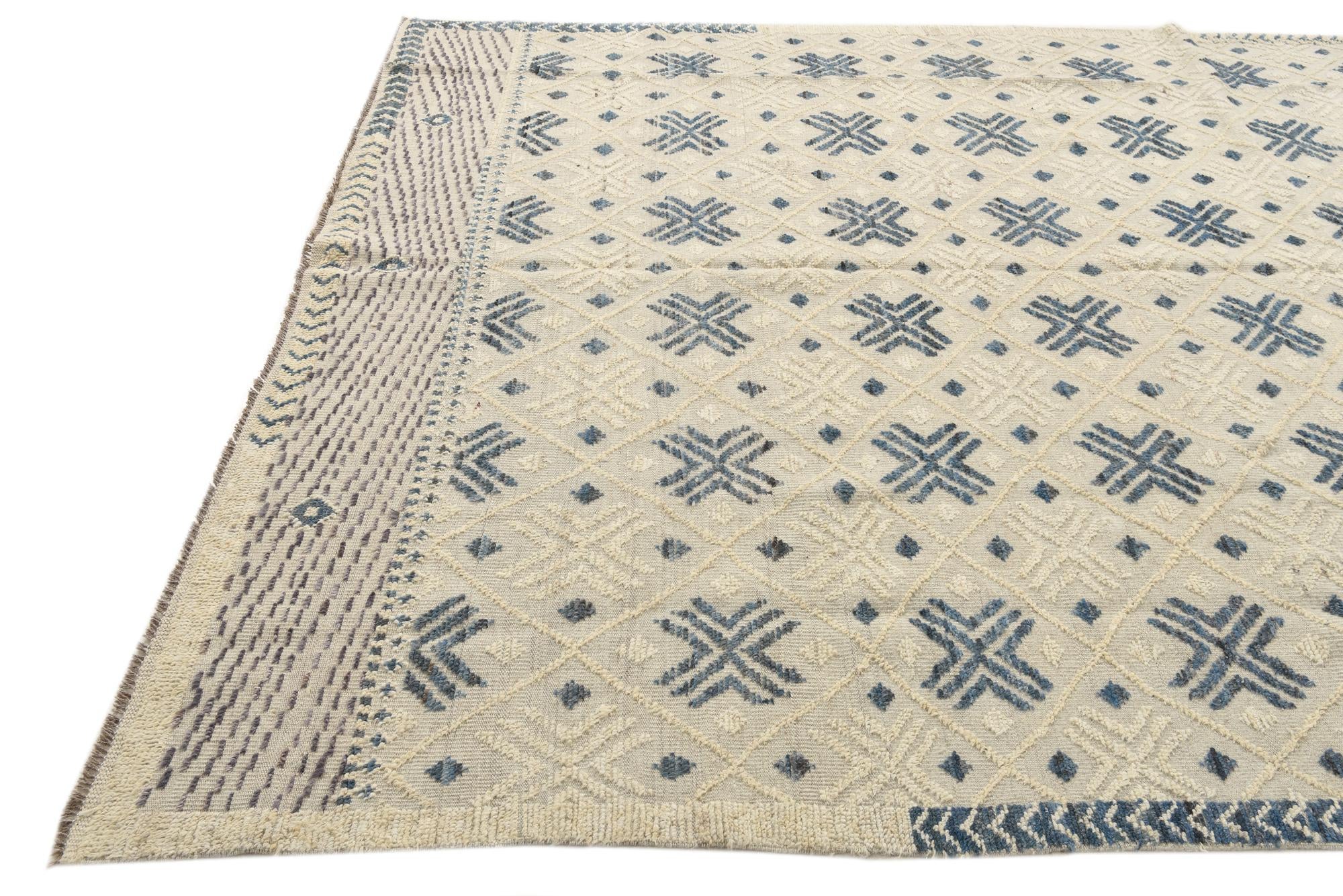 7' 7 x 10' 3 Hand Knotted Darya Wool Rug