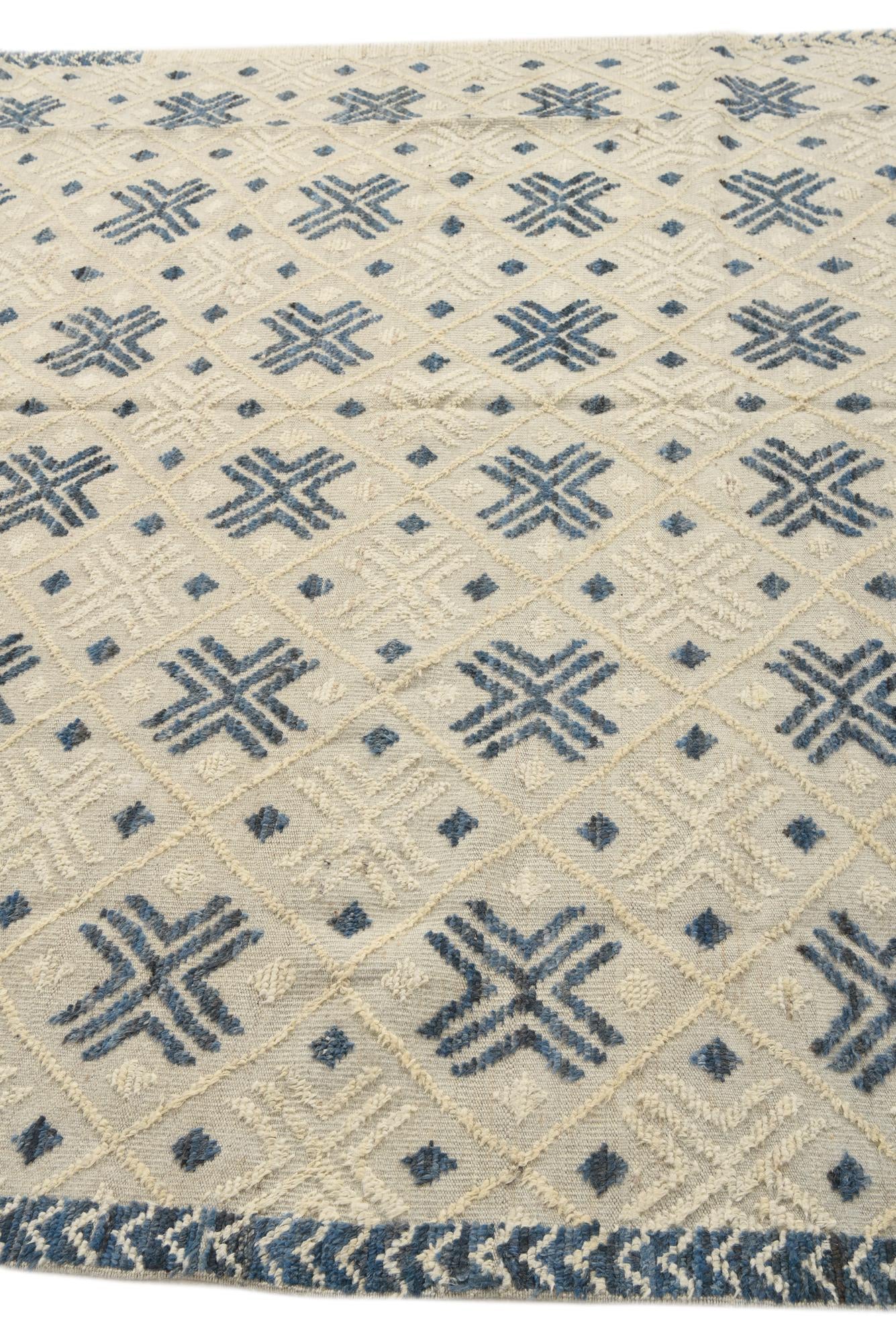 7' 7 x 10' 3 Hand Knotted Darya Wool Rug