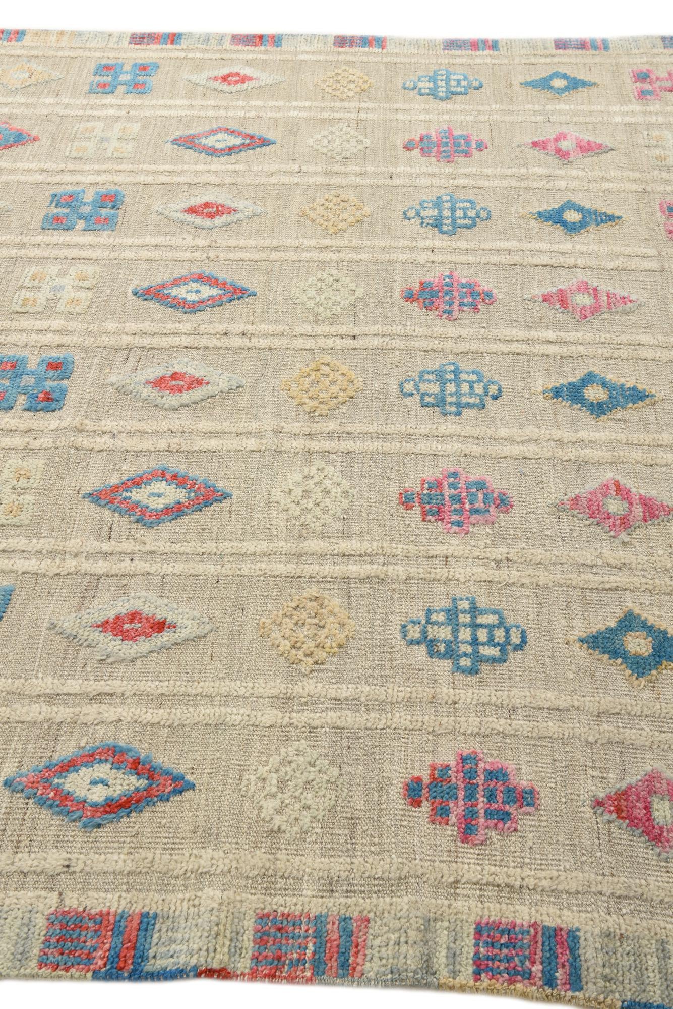 6' 5 x 10' 2 Hand Knotted Darya Wool Rug