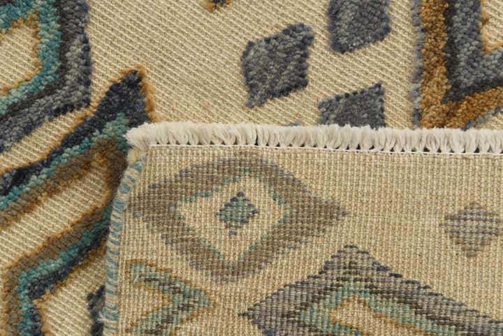 8' x 10' 7 Hand Knotted Darya Wool Rug