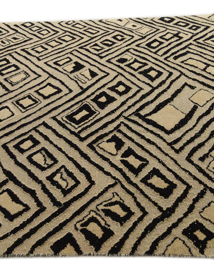 Detail image of 8' 4 x 10' 1 Hand Knotted Darya Wool Rug