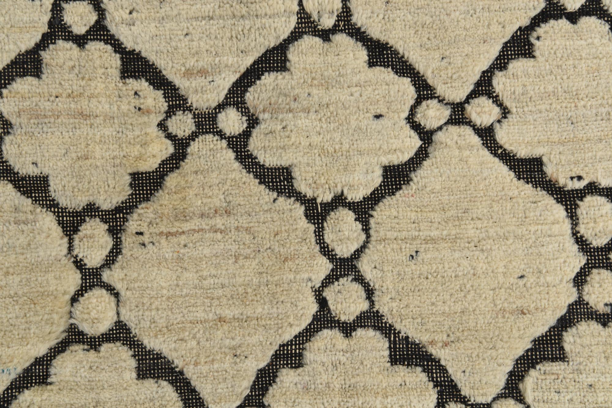 6' 6 x 10' Hand Knotted Darya Wool Rug