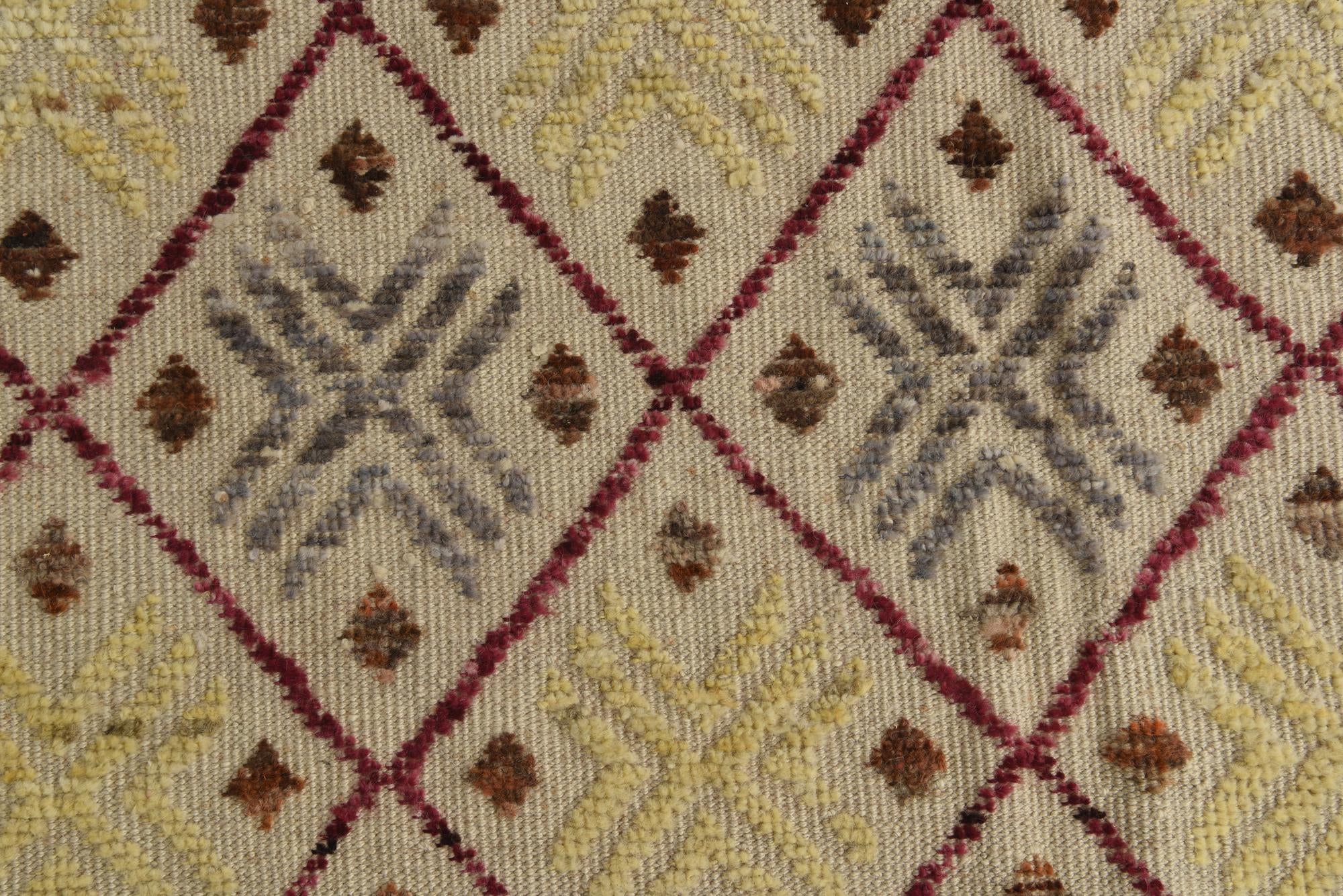 8' 10 x 12' 4 Hand Knotted Darya Wool Rug