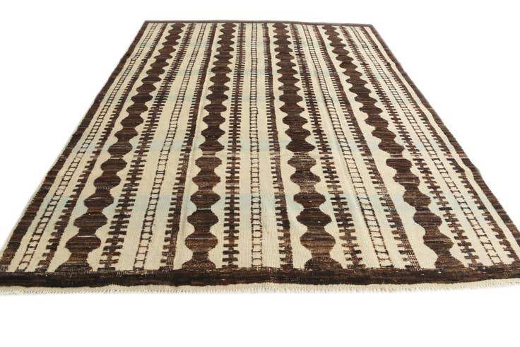 Detail image of 7' 10 x 10' 2 Hand Knotted Darya Wool Rug