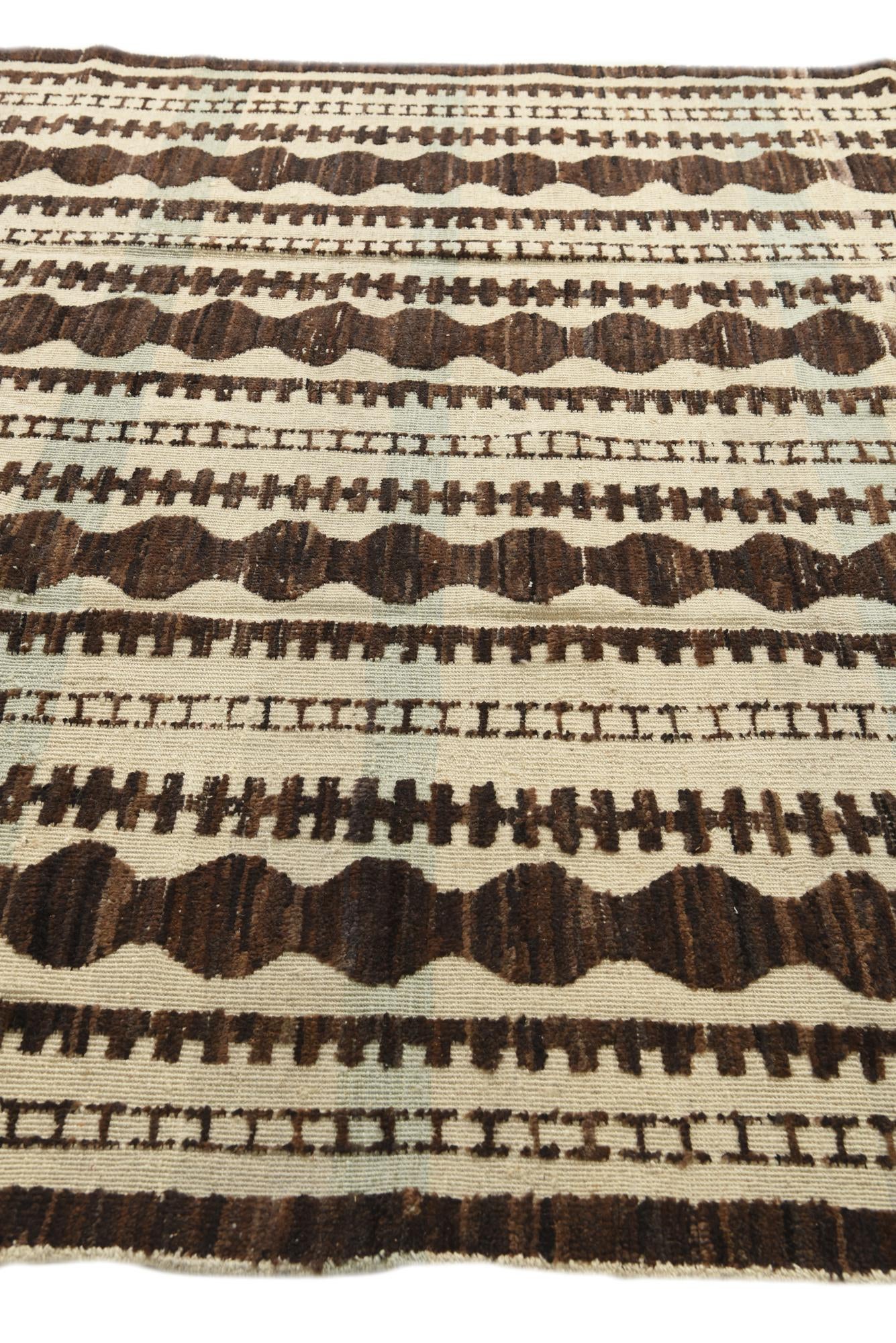 7' 10 x 10' 2 Hand Knotted Darya Wool Rug