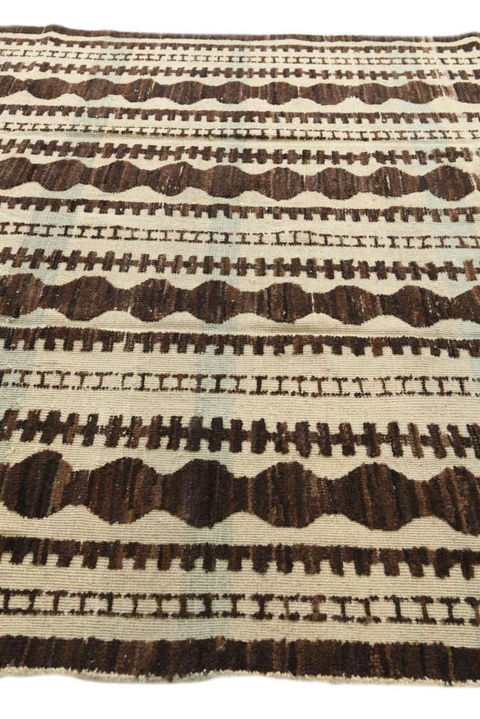 7' 10 x 10' 2 Hand Knotted Darya Wool Rug