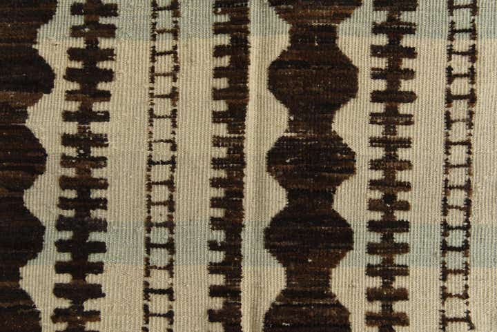 7' 10 x 10' 2 Hand Knotted Darya Wool Rug