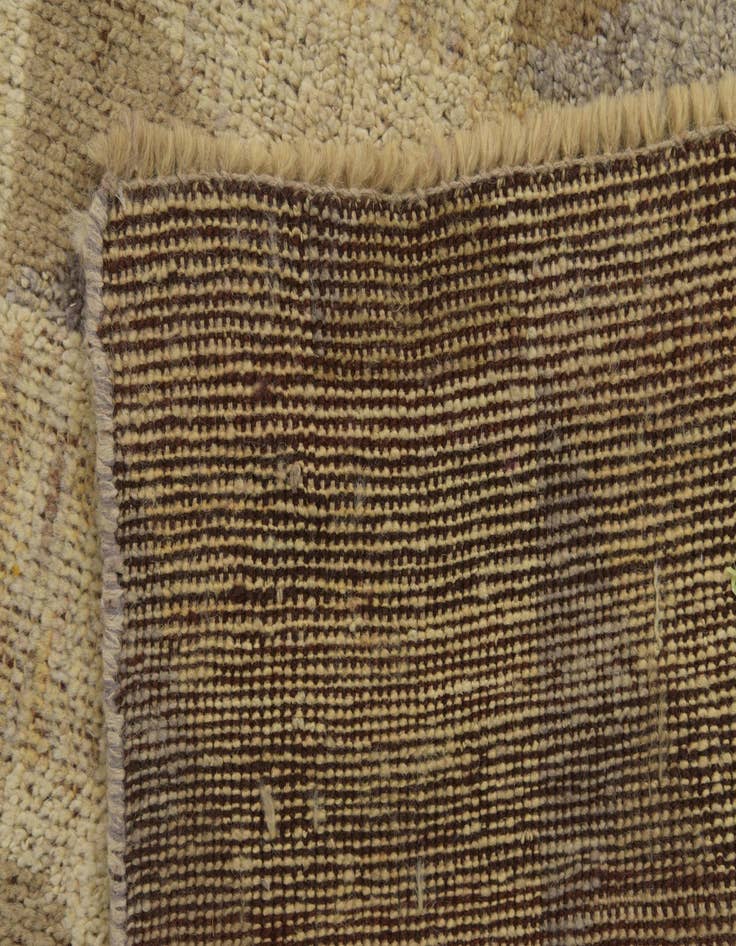 Detail image of 5' 7 x 8' 2  Hand Knotted Darya Wool Rug