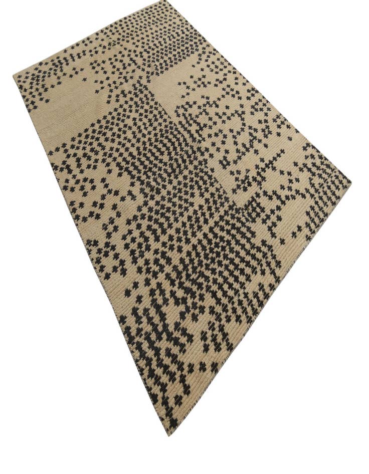 Detail image of 5' 8 x 7' 9  Hand Knotted Darya Wool Rug