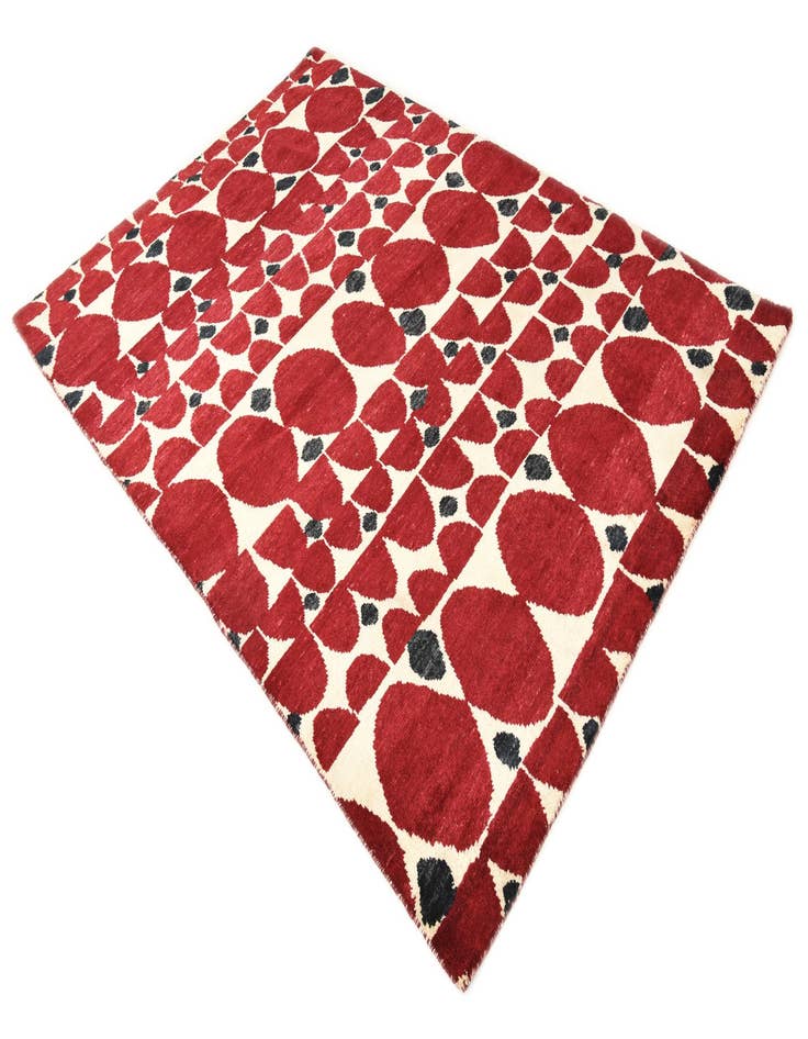 Detail image of 5' 9 x 8' 3  Hand Knotted Darya Wool Rug