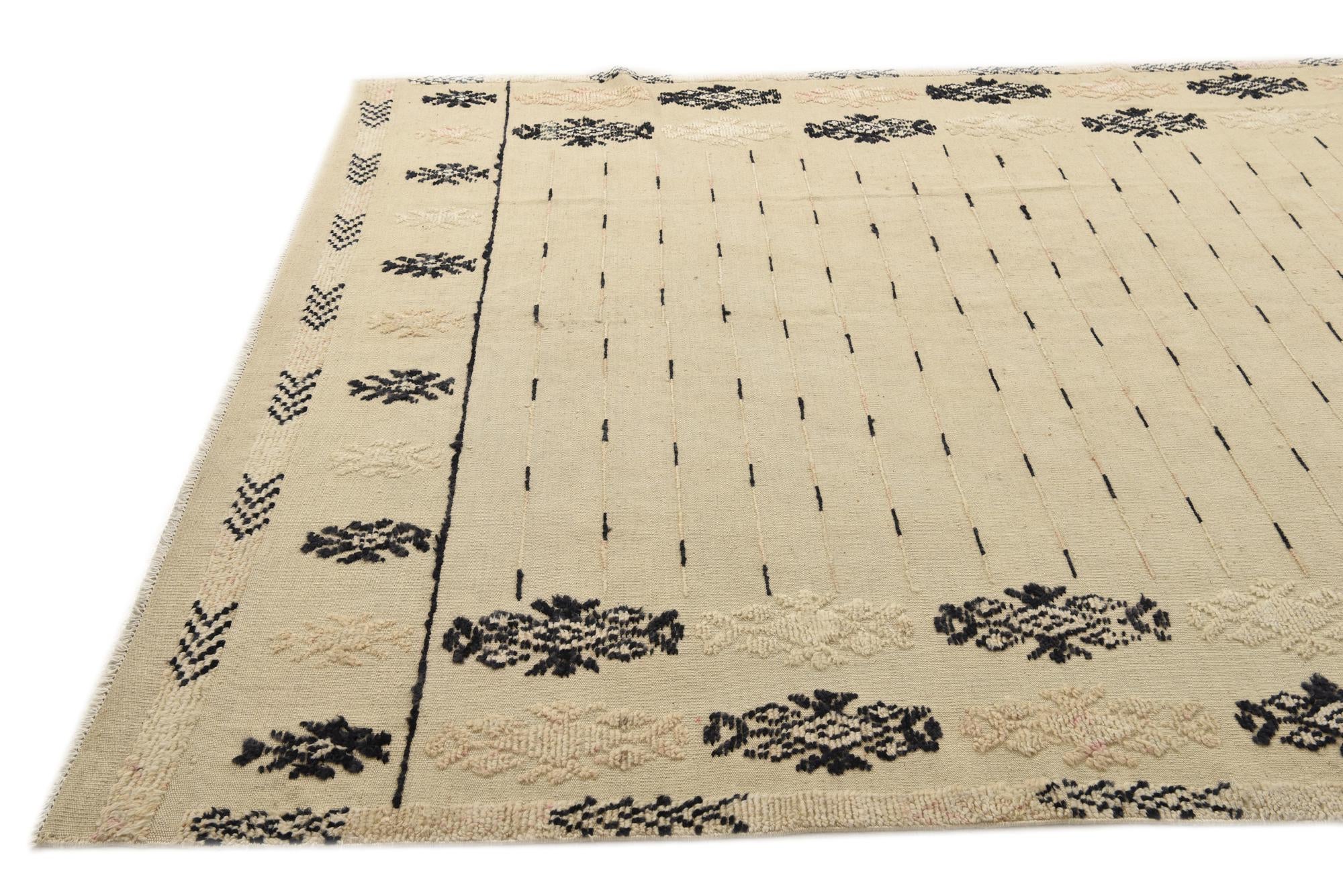 7' 8 x 10' 4 Hand Knotted Darya Wool Rug