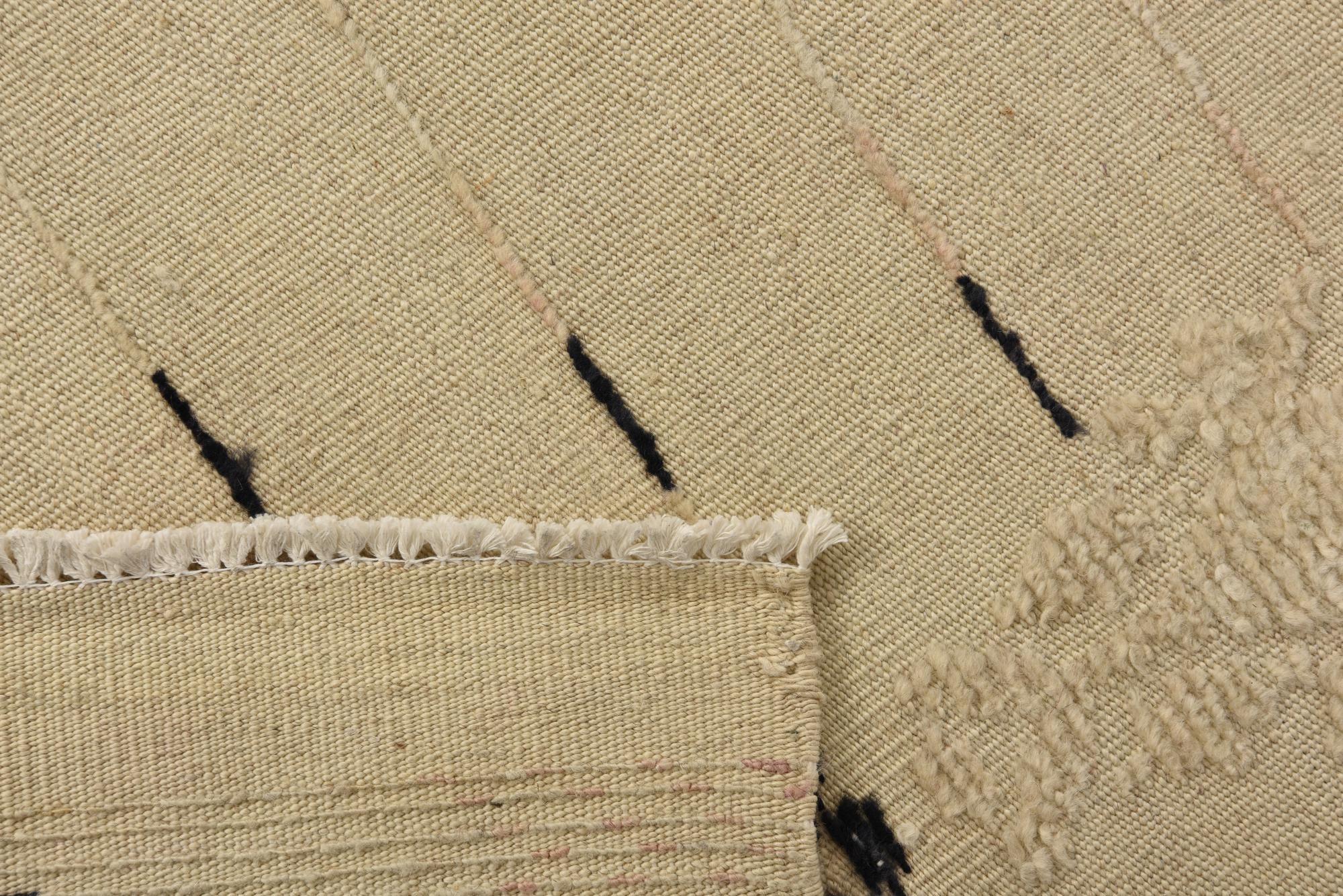 7' 8 x 10' 4 Hand Knotted Darya Wool Rug