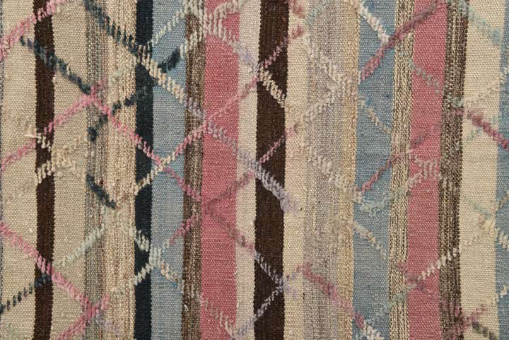 6' 3 x 10' Hand Knotted Darya Wool Rug